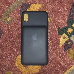 iPhone XS Max charging case